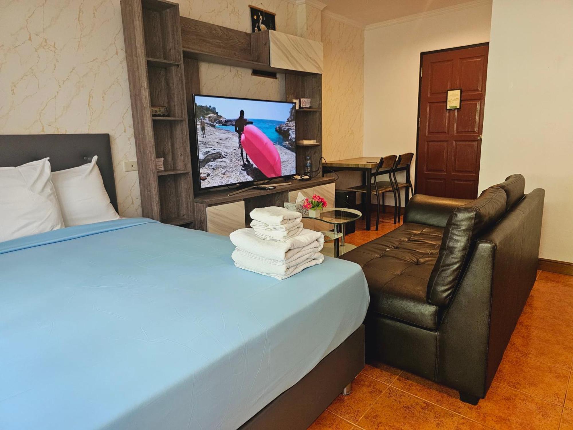 Patong Central Residence And Apartment Экстерьер фото