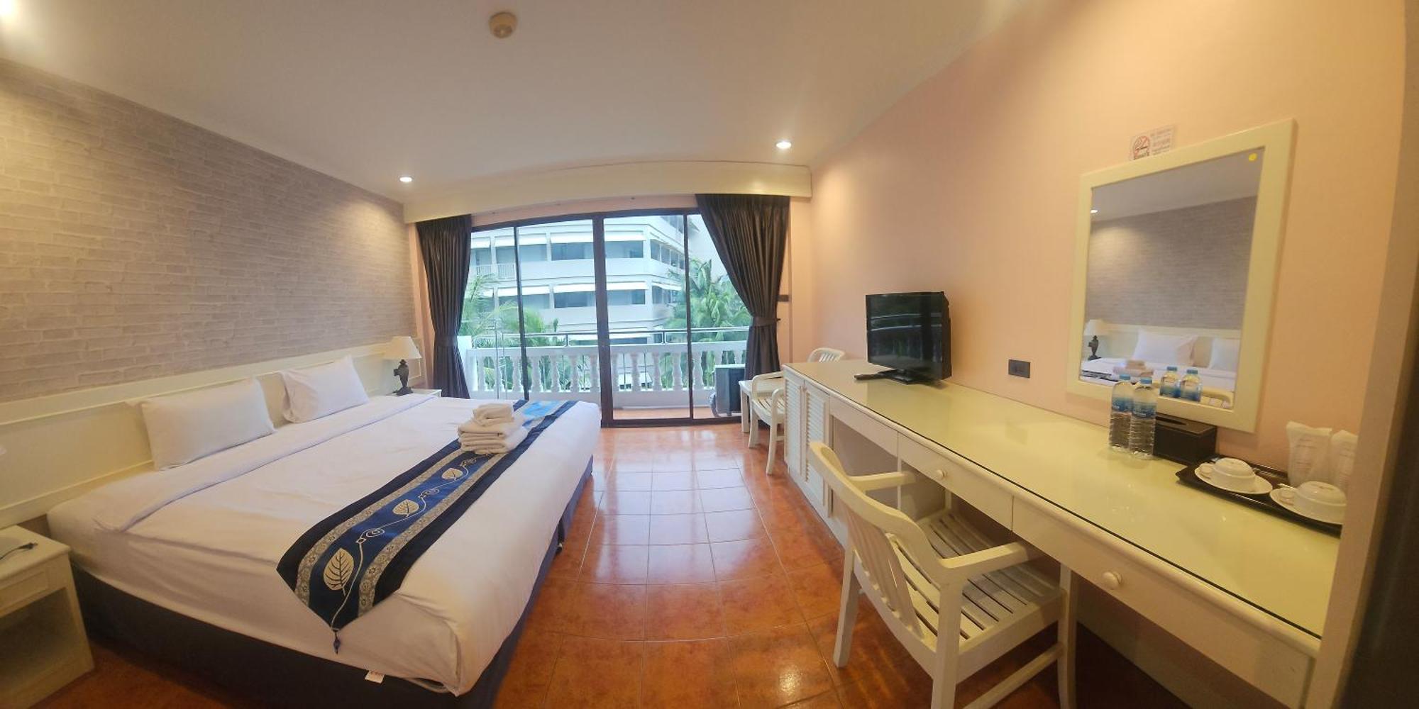 Patong Central Residence And Apartment Экстерьер фото